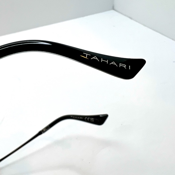 TAHARI 100% UV PROTECTION SUNGLASSES,  2 TONE FRAME, GREY&CLEAR W/CRYSTAL TEAR - Picture 8 of 10